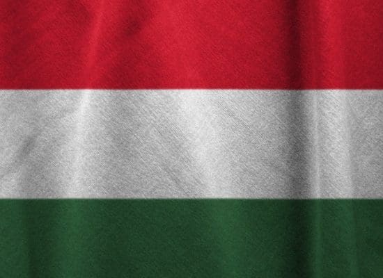 bandera húngara