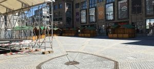 Kiliansplatz mit Bühne und Ständen