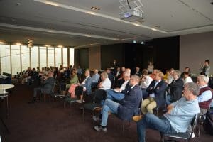 Gesprächskreis im Stiftsbergsaal