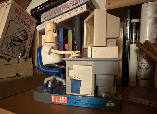 Dilbert Electronic Candy Dispenser