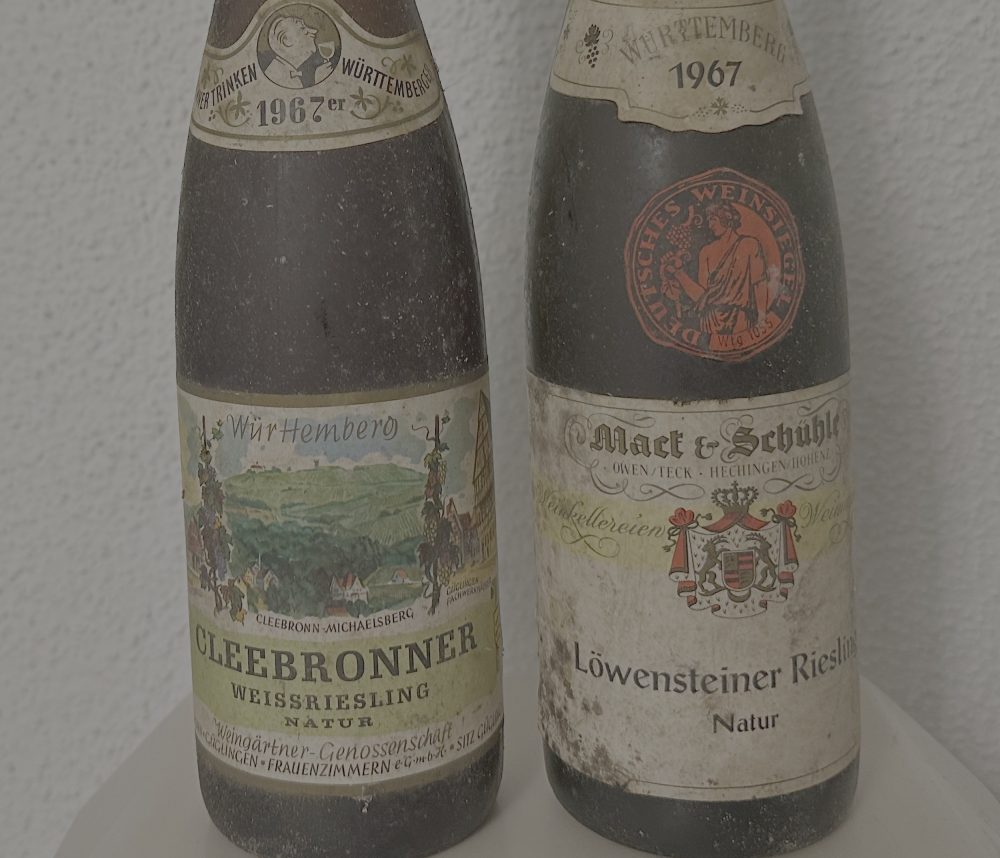 Weinessig